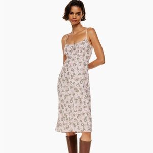 Brand new Wilfred bellow dress